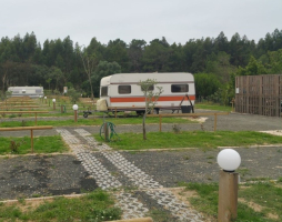 Camping/Hostel te Famalição, Nazaré